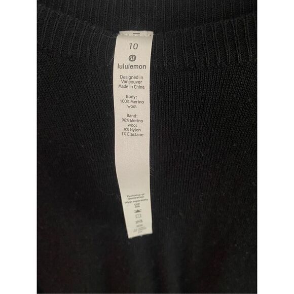 Lululemon tied to you sweater - Picture 10 of 10
